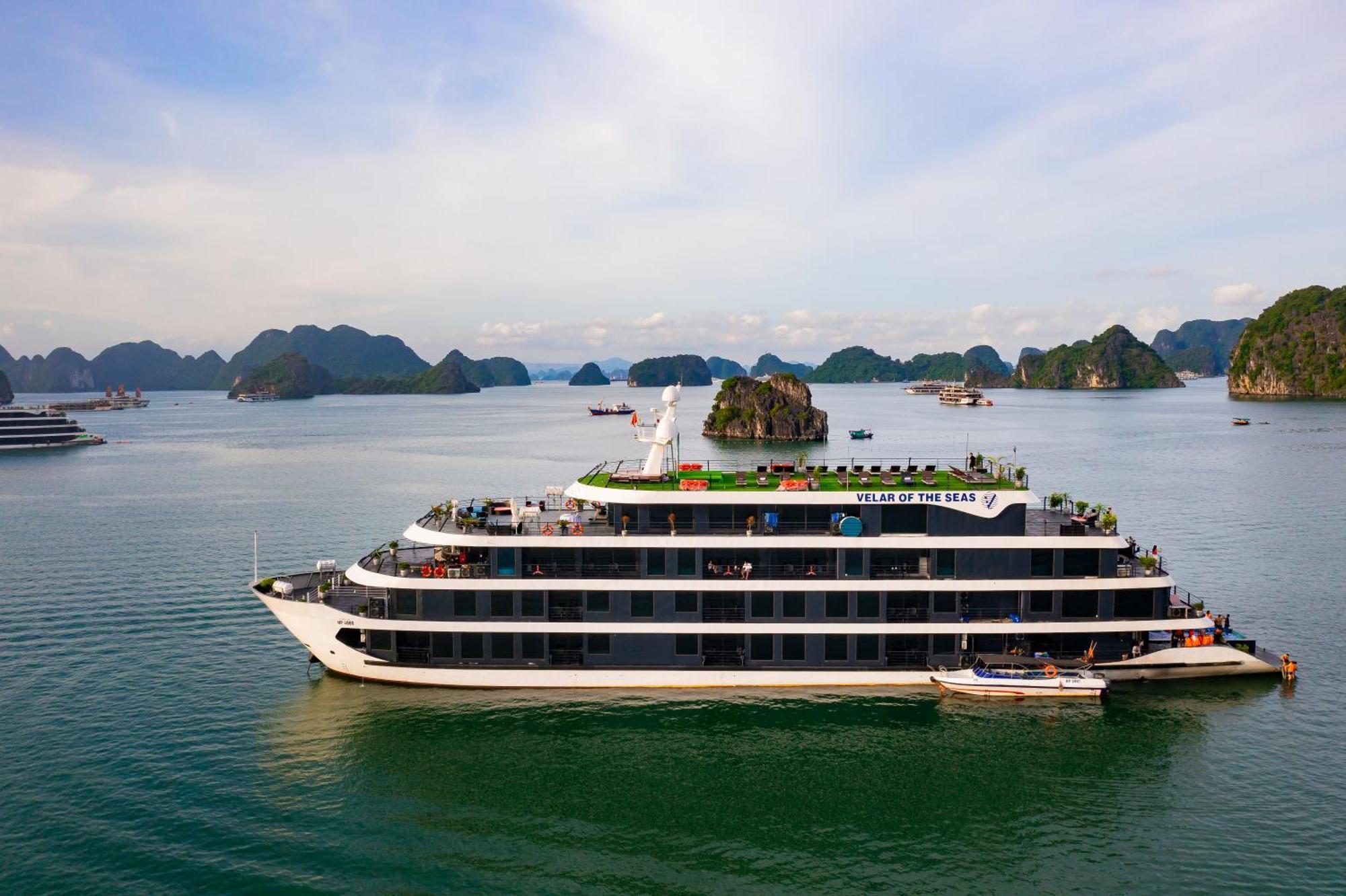 Hotel Velar Of The Sea Ha Long Exteriér fotografie